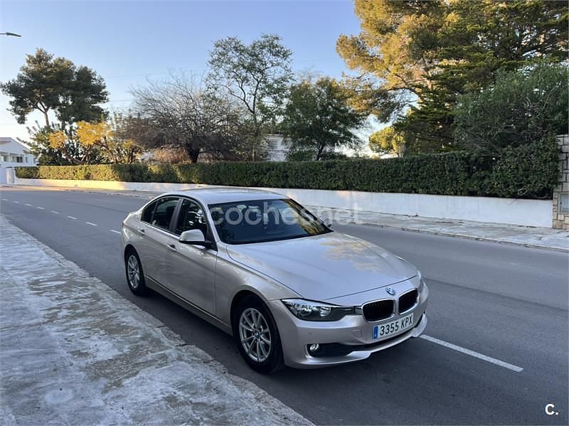 Usado BMW 318 143 CV (105 kW) 2014 Gris / plata Berlina