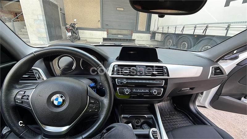 Usado BMW 116 116 CV (85 kW) 2018 Blanco Utilitario
