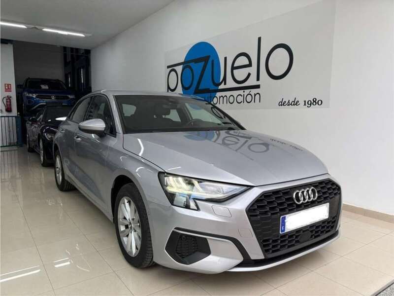 Gris Usado 2020 Audi A3 Sportback Advanced Utilitario | 21.999 € (Precio justo) - Imagen 1/4
