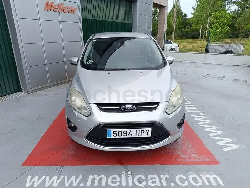 Usado Ford C-MAX Trend 95 CV (69 kW) 2013 Gris / plata Monovolumen