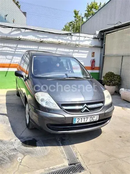 Usado Citroën C8 Exclusive 138 CV (101 kW) 2005 Azul Monovolumen
