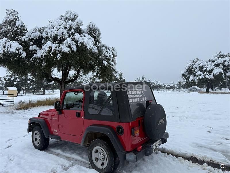 Usado Jeep Wrangler 147 CV (108 kW) 2004 Granate SUV