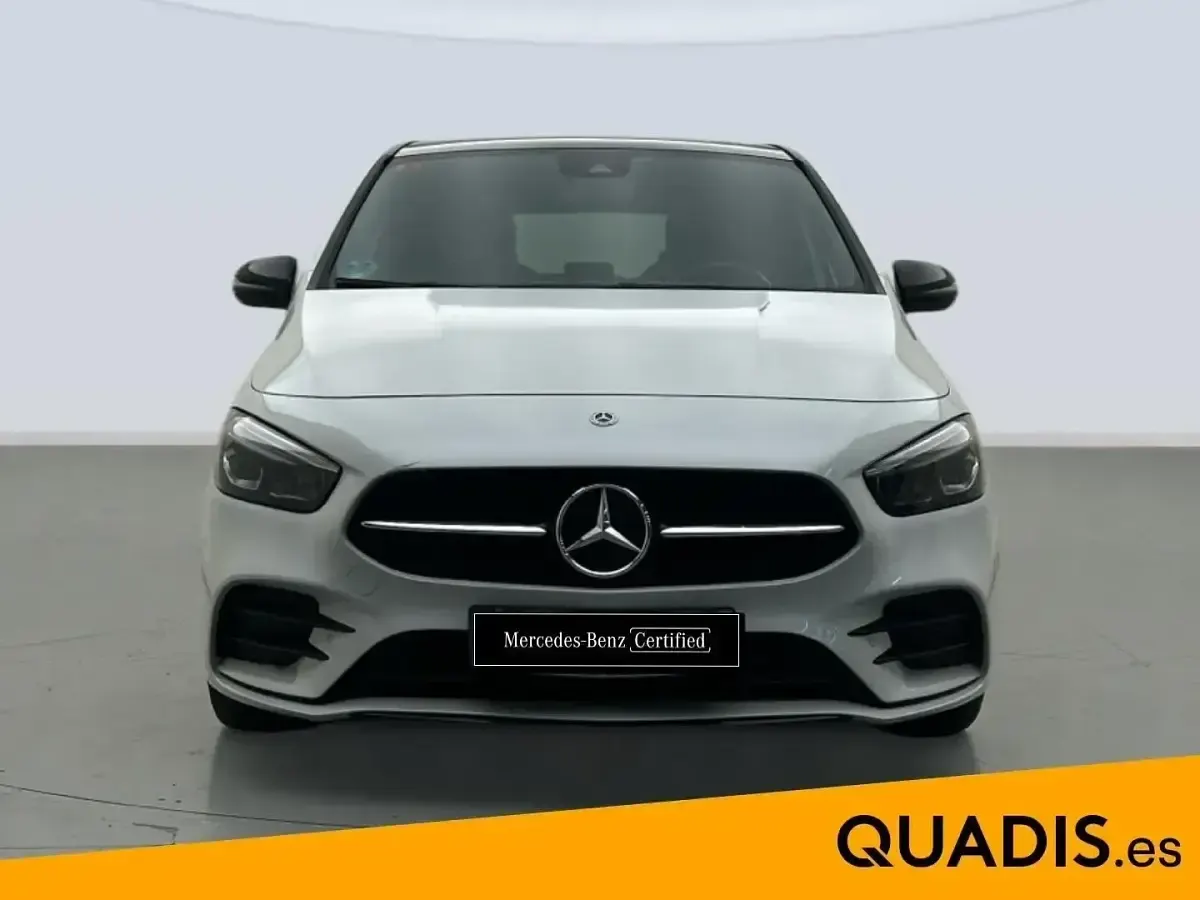 Usado Mercedes B180 116 CV (85 kW) 2021 Blanco Utilitario