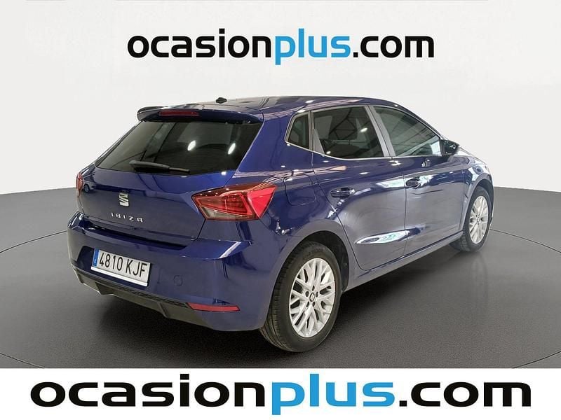 Usado Seat Ibiza Style 95 CV (69 kW) 2018 Azul Utilitario