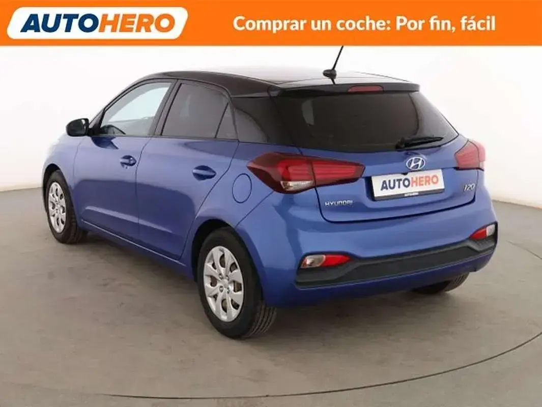 Usado Hyundai i20 84 CV (61 kW) 2018 Azul Utilitario