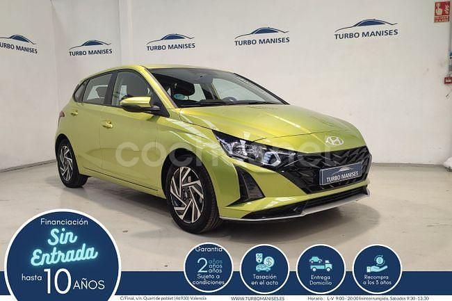 Amarillo Usado 2024 Hyundai i20 Berlina | 15.990 € (Precio justo) - Imagen 1/4