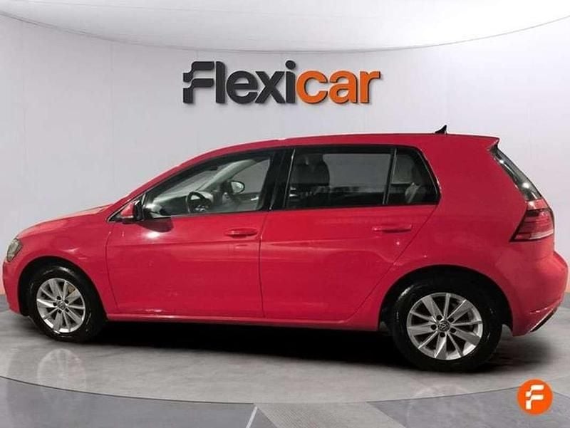 Usado VW Golf VII Advance 116 CV (85 kW) 2019 Rojo Familiar