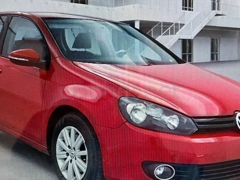 Usado VW Golf VI Advance 105 CV (77 kW) 2010 Berlina