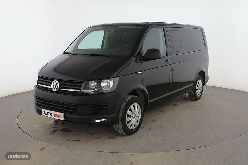 Negro Usado 2020 VW Caravelle Trendline Monovolumen | 33.099 € (Precio justo) - Imagen 1/3