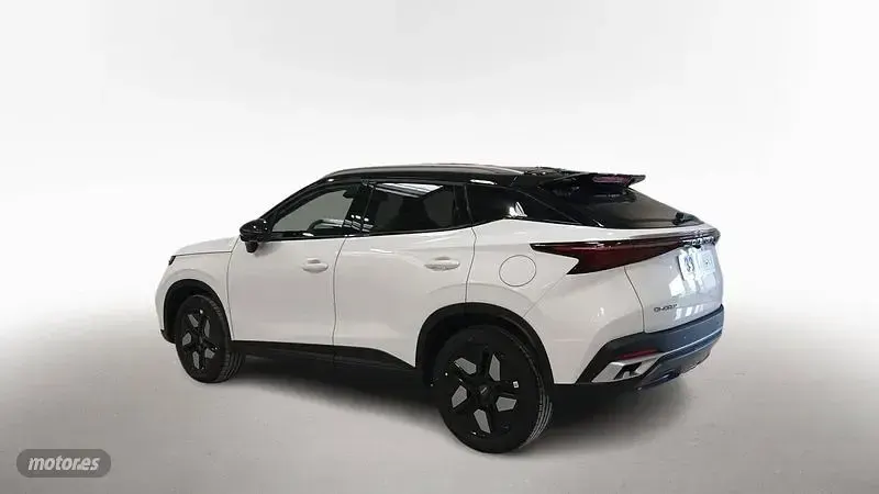 Nuevo Omoda 5 147 CV (108 kW) 2026 Blanco SUV
