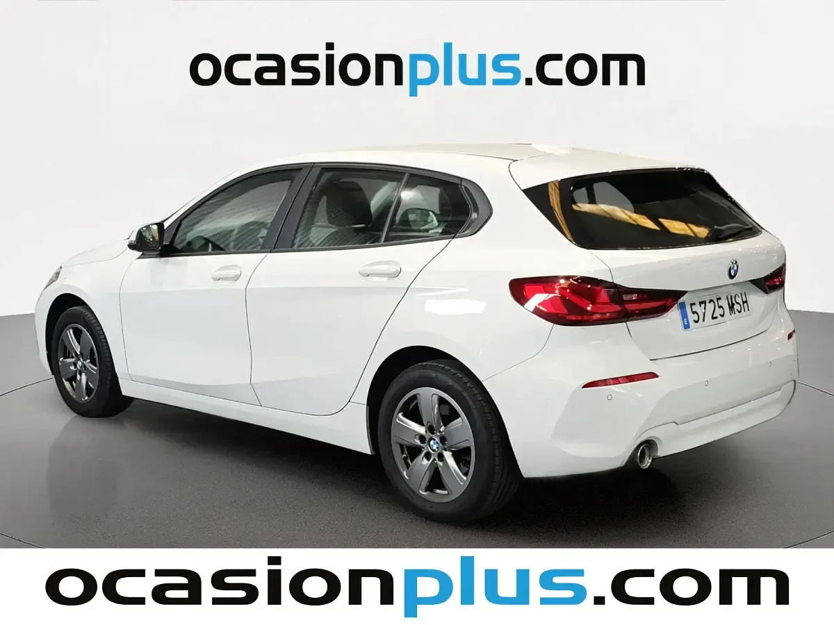 Usado BMW 116 116 CV (85 kW) 2024 Blanco Utilitario