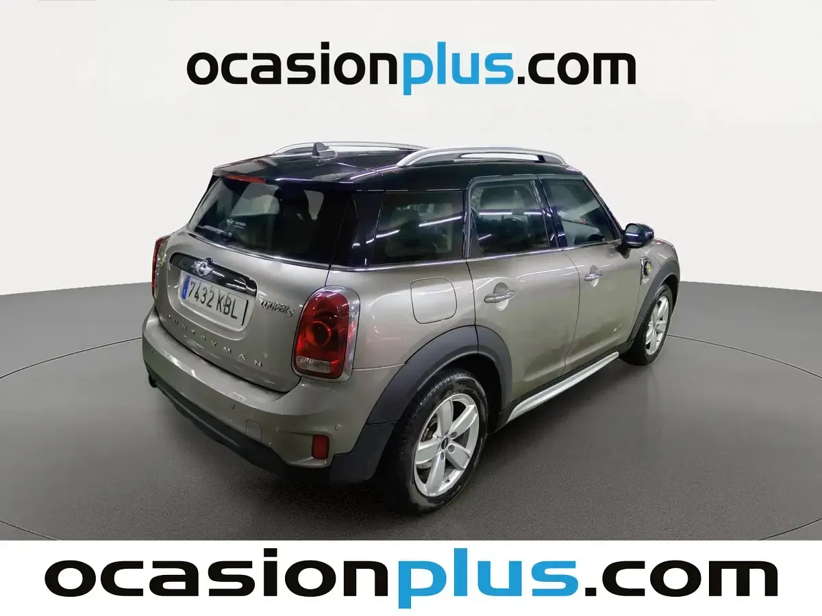 Usado Mini Cooper S Countryman 224 CV (164 kW) 2017 Gris plata SUV
