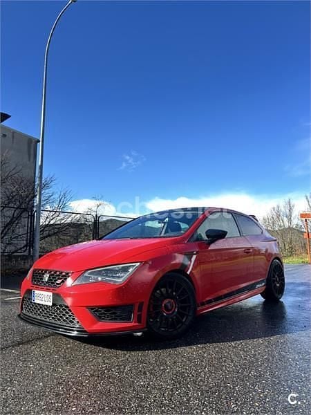 Usado Seat Leon SC FR 180 CV (132 kW) 2014 Rojo Utilitario