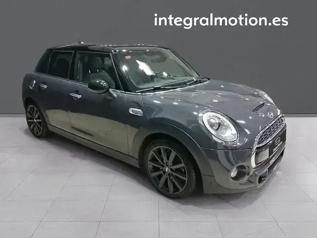 Usado Mini Cooper SD 170 CV (125 kW) 2016 Negro Utilitario
