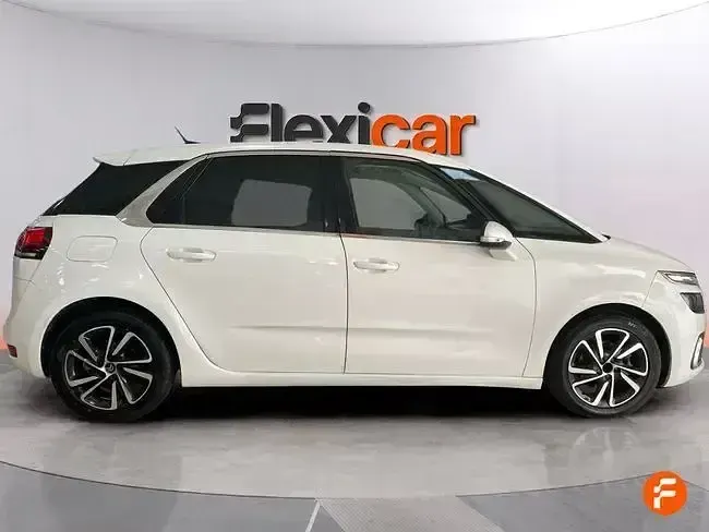 Usado Citroën C4 Feel 130 CV (95 kW) 2020 Blanco