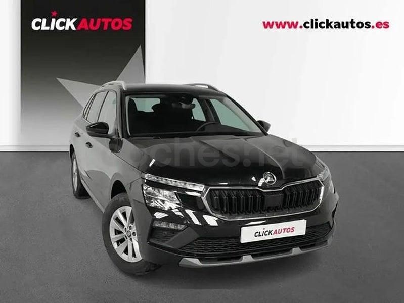 Usado Skoda Kamiq Selection 115 CV (84 kW) 2025 Negro SUV