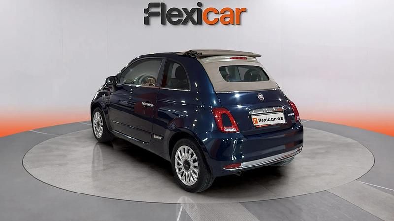 Usado Fiat 500 Dolcevita 71 CV (52 kW) 2022 Azul Descapotable