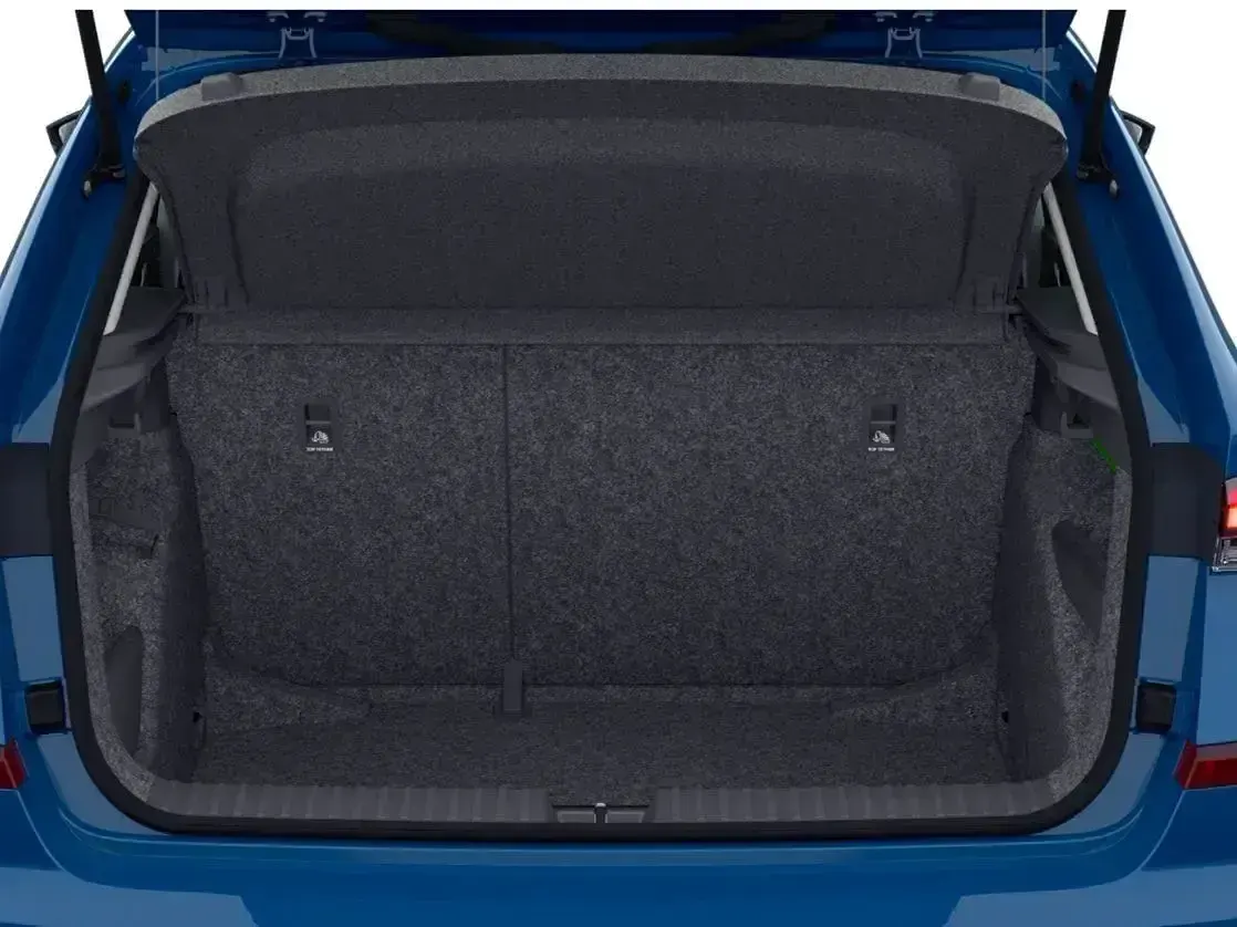 Usado Skoda Kamiq Selection 115 CV (84 kW) 2024 Azul SUV