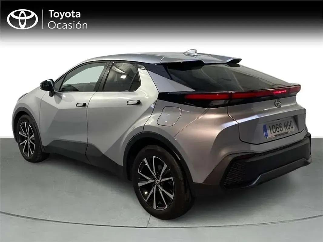 Usado Toyota C-HR Advance 140 CV (102 kW) 2025 SUV