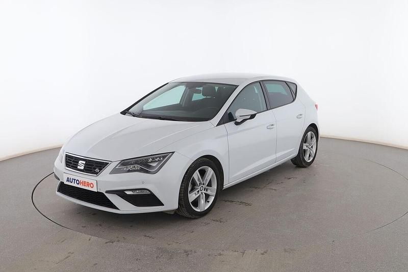 Usado Seat Leon FR 150 CV (110 kW) 2017 Blanco Berlina