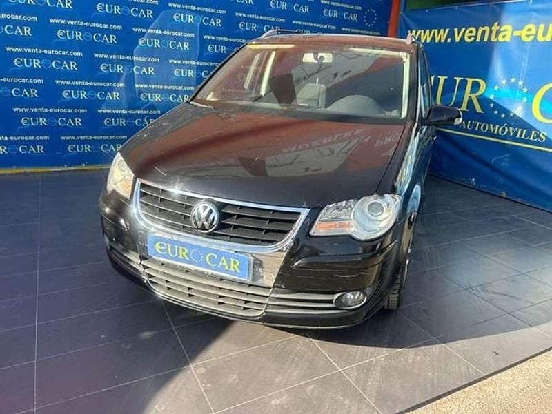 Usado VW Touran 106 CV (77 kW) 2008 Negro Monovolumen