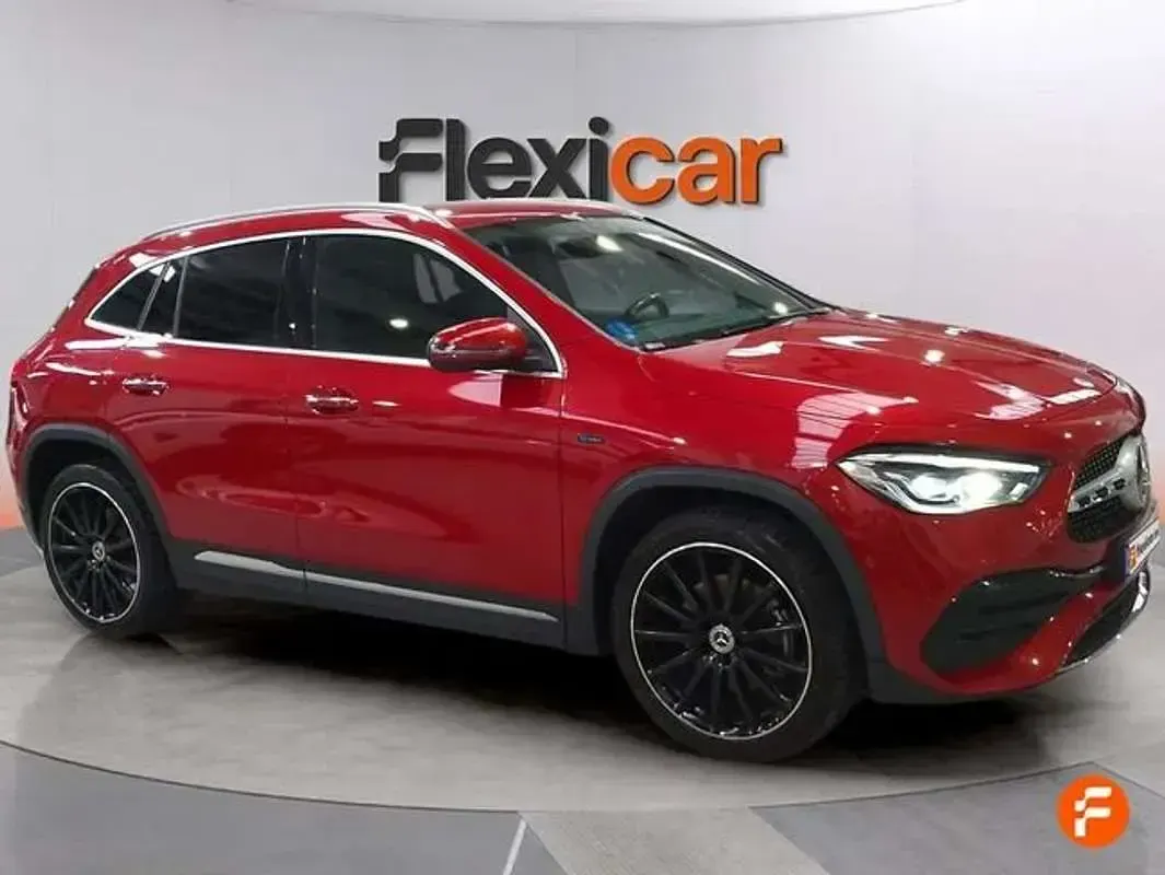 Usado Mercedes GLA250 218 CV (160 kW) 2020 Burdeos SUV