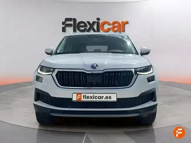Usado Skoda Kodiaq Ambition 150 CV (110 kW) 2024 Blanco SUV