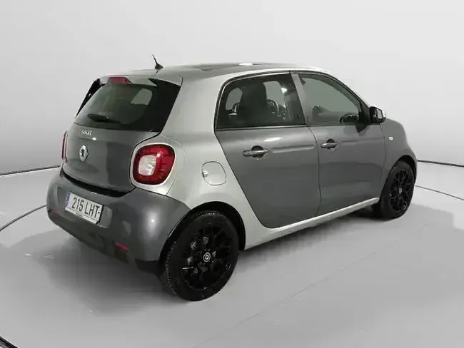 Usado Smart ForFour Electric Drive 60 kW (82 CV) 2020 Gris