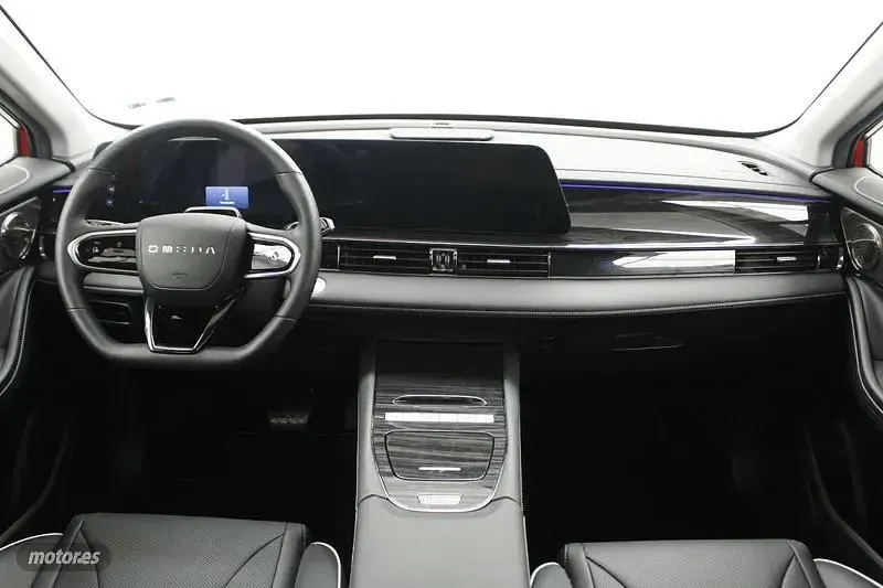 Usado Omoda 5 147 CV (108 kW) 2025 Rojo SUV