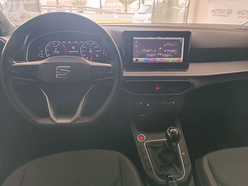 Usado Seat Ibiza Style 110 CV (80 kW) 2022 Blanco Utilitario