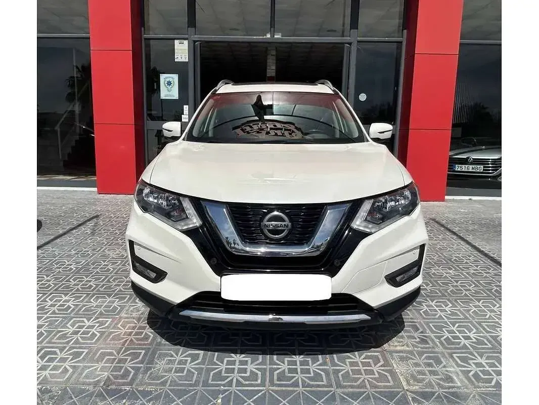 Usado Nissan X-Trail N-Connecta 150 CV (110 kW) 2019 Blanco SUV