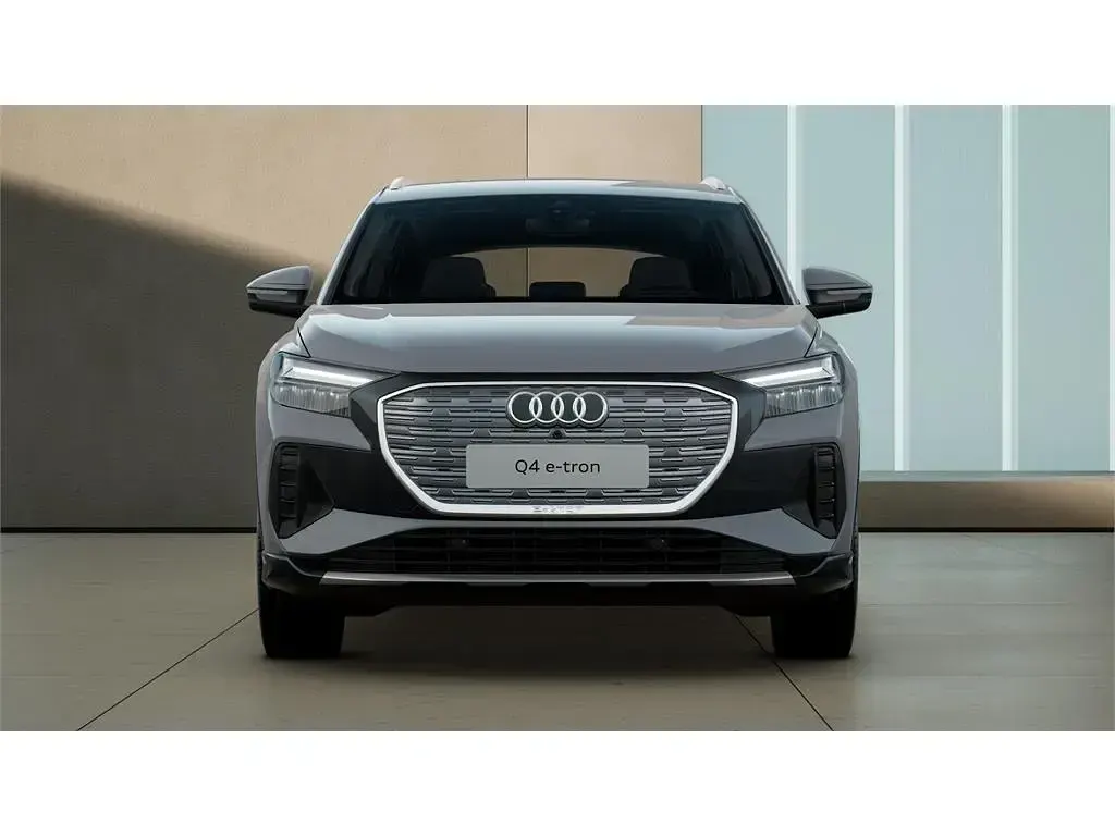 Nuevo Audi Q4 e-tron Advanced Plus 150 kW (204 CV) 2025 Gris balastro SUV