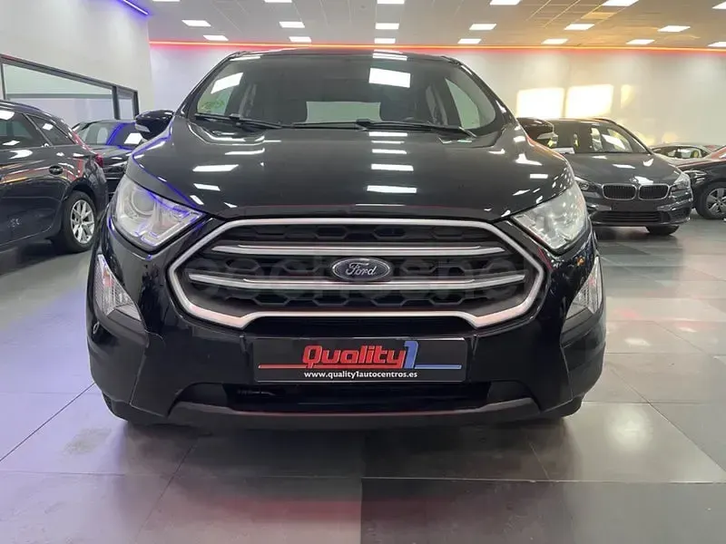 Usado Ford Ecosport Trend 125 CV (91 kW) 2019 Negro SUV