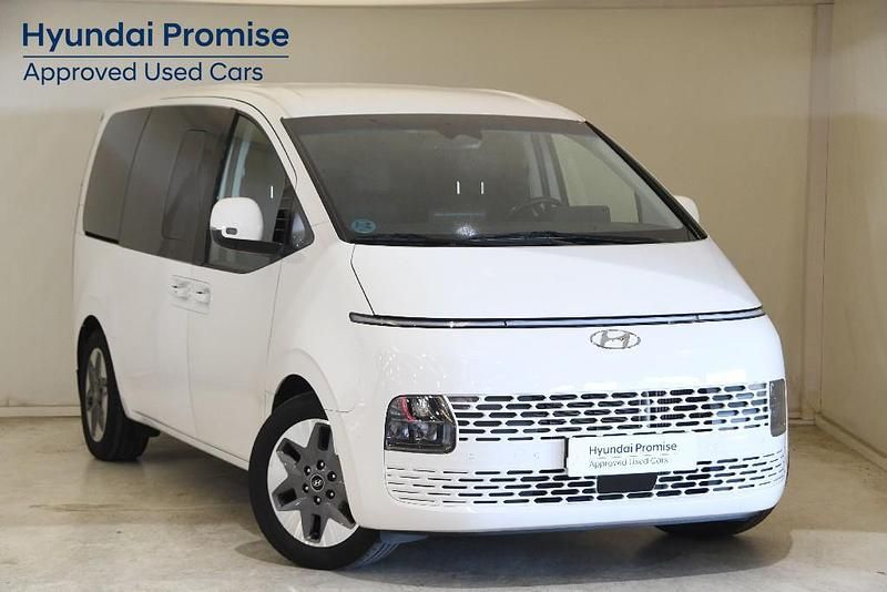Usado Hyundai Staria 177 CV (130 kW) 2022 Monovolumen