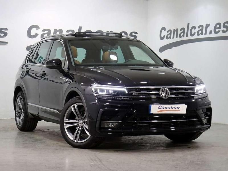 Usado VW Tiguan Sportline 150 CV (110 kW) 2020 Negro SUV