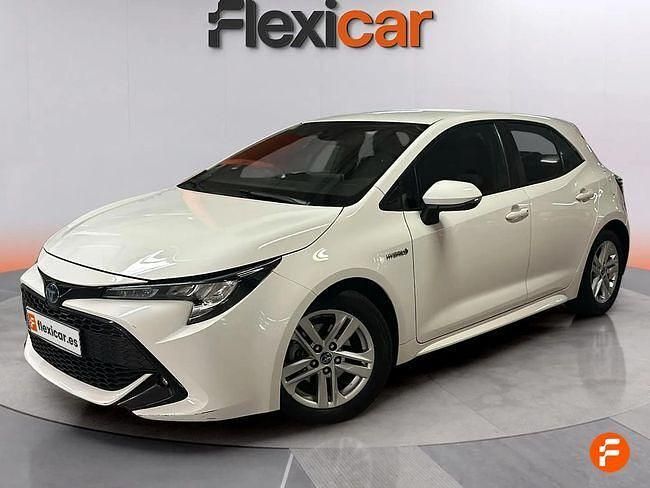 Usado Toyota Corolla Active 122 CV (89 kW) 2019 Blanco Berlina
