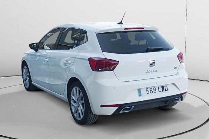 Usado Seat Ibiza FR 110 CV (80 kW) 2022 Utilitario