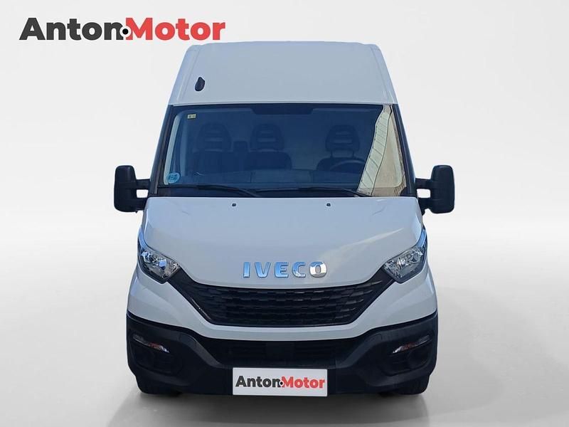 Usado Iveco Daily 156 CV (114 kW) 2022 Blanco Berlina