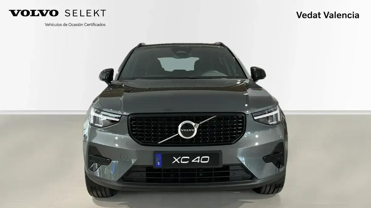 Nuevo Volvo XC40 Plus 163 CV (119 kW) 2026 Otro SUV