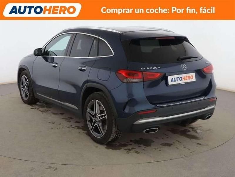 Usado Mercedes GLA220 AMG line 190 CV (139 kW) 2021 Azul SUV