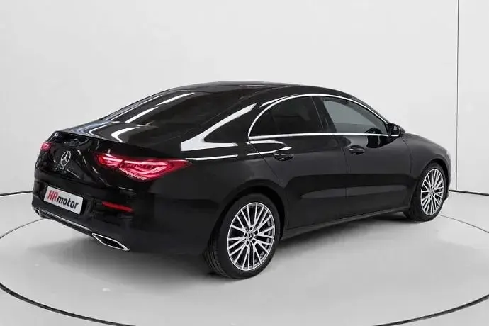 Usado Mercedes CLA200 163 CV (119 kW) 2023 Berlina