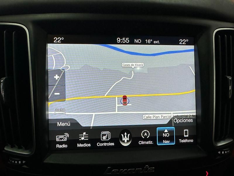 Usado Maserati Levante 430 CV (316 kW) 2017 Blanco SUV