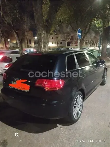 Usado Audi A3 Ambiente 140 CV (102 kW) 2008 Negro Utilitario