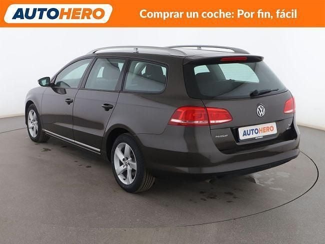 Usado VW Passat Edition 106 CV (77 kW) 2013 Marrón Familiar