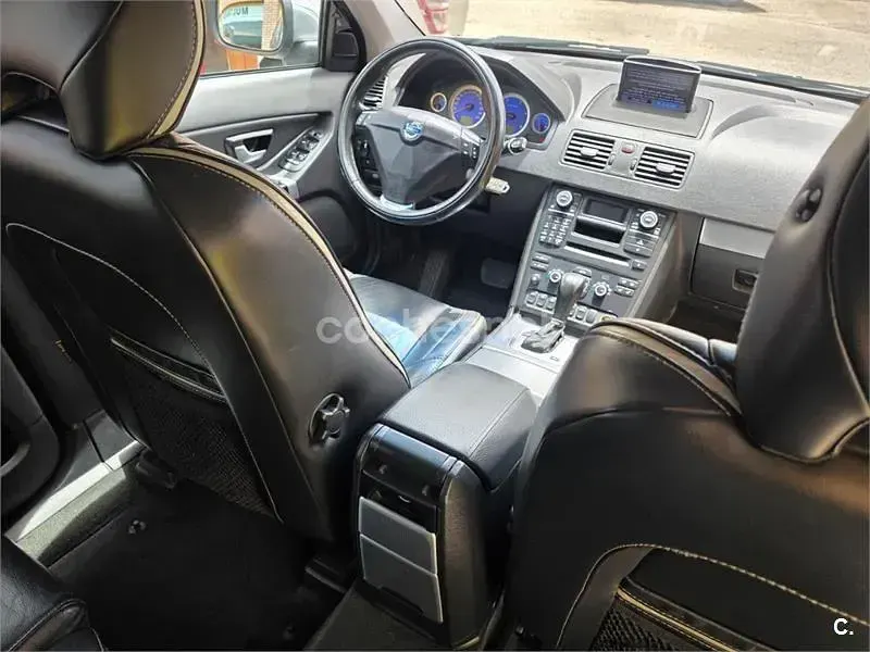Usado Volvo XC90 R-Design 185 CV (136 kW) 2009 Gris / plata SUV