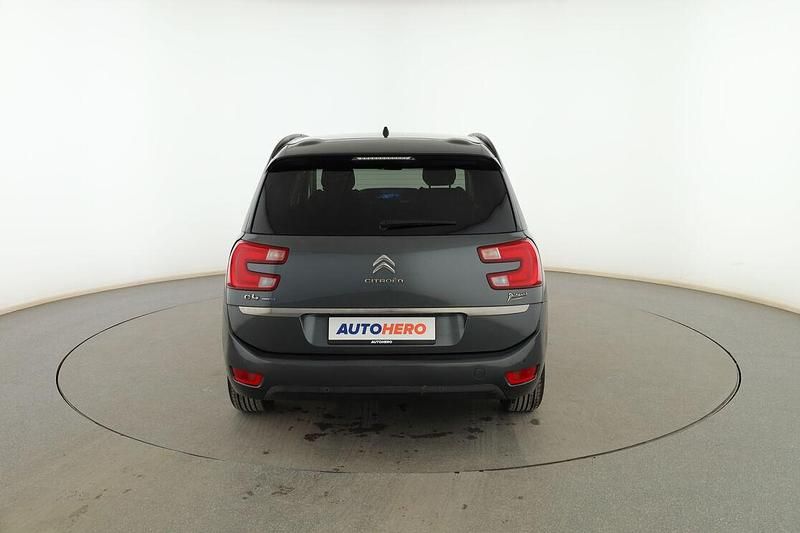 Usado Citroën Grand C4 Picasso Feel 120 CV (88 kW) 2016 Gris Monovolumen