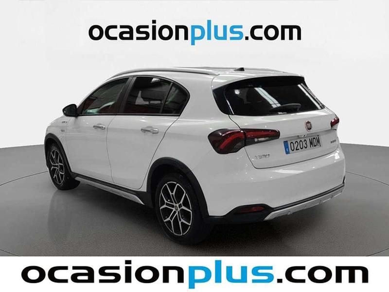 Usado Fiat Tipo Cross 131 CV (96 kW) 2023 Blanco Utilitario