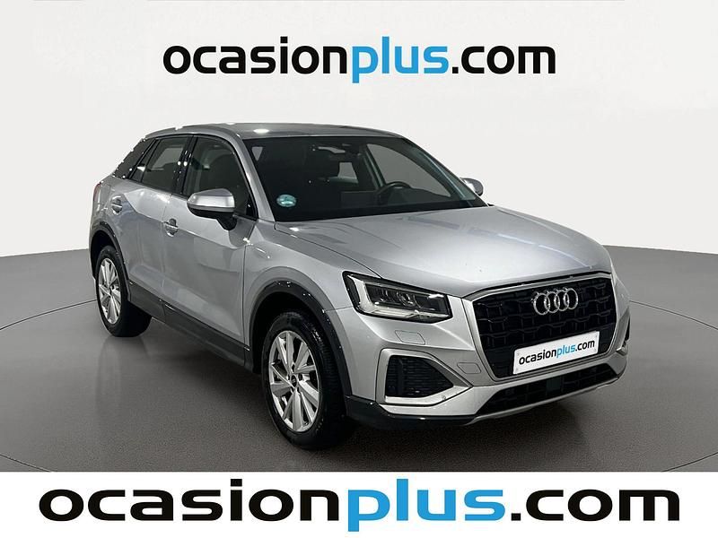 Usado Audi Q2 Advanced Plus 150 CV (110 kW) 2023 Gris plata SUV