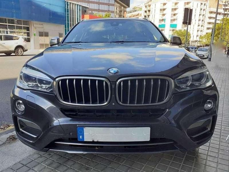 Usado BMW X6 Sport Line 258 HP (189 kW) 2015 Cinzento SUV