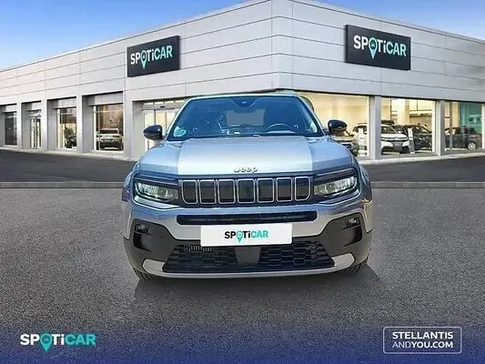 Usado Jeep Avenger Altitude 100 CV (73 kW) 2025 Gris SUV
